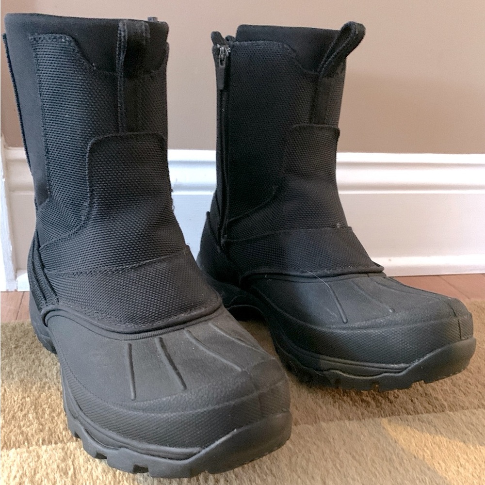 NEW LL Bean men’s storm chaser side zip boot